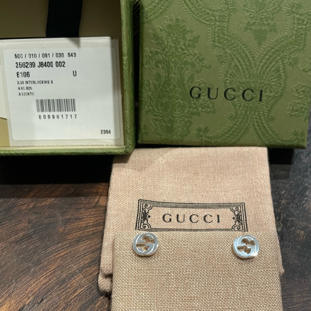 Gucci silver interlocking G earrings